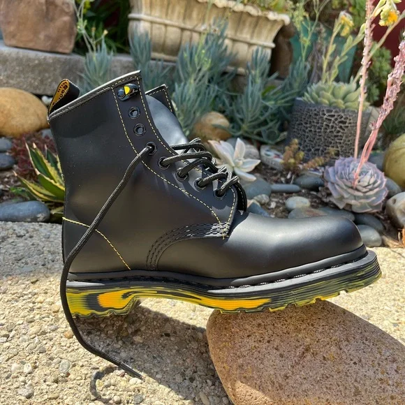 Dr. Martens Smooth Black Leather 1460 Marbled Sole Boots - Picture 9 of 16